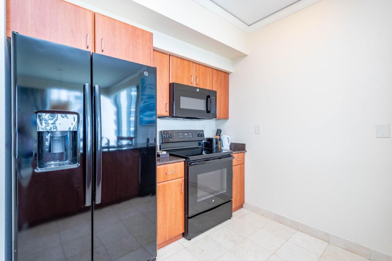 Trump Intl 2 Bedroom Apartment 1600 Sqf Ocean And Bay View Sunny Isles Beach Exterior foto